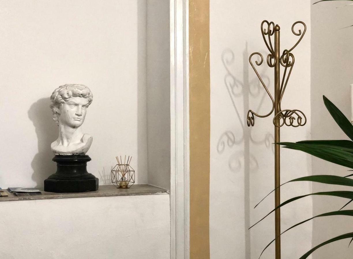 Qasr Home Beautiful Apartment In Palerme Extérieur photo