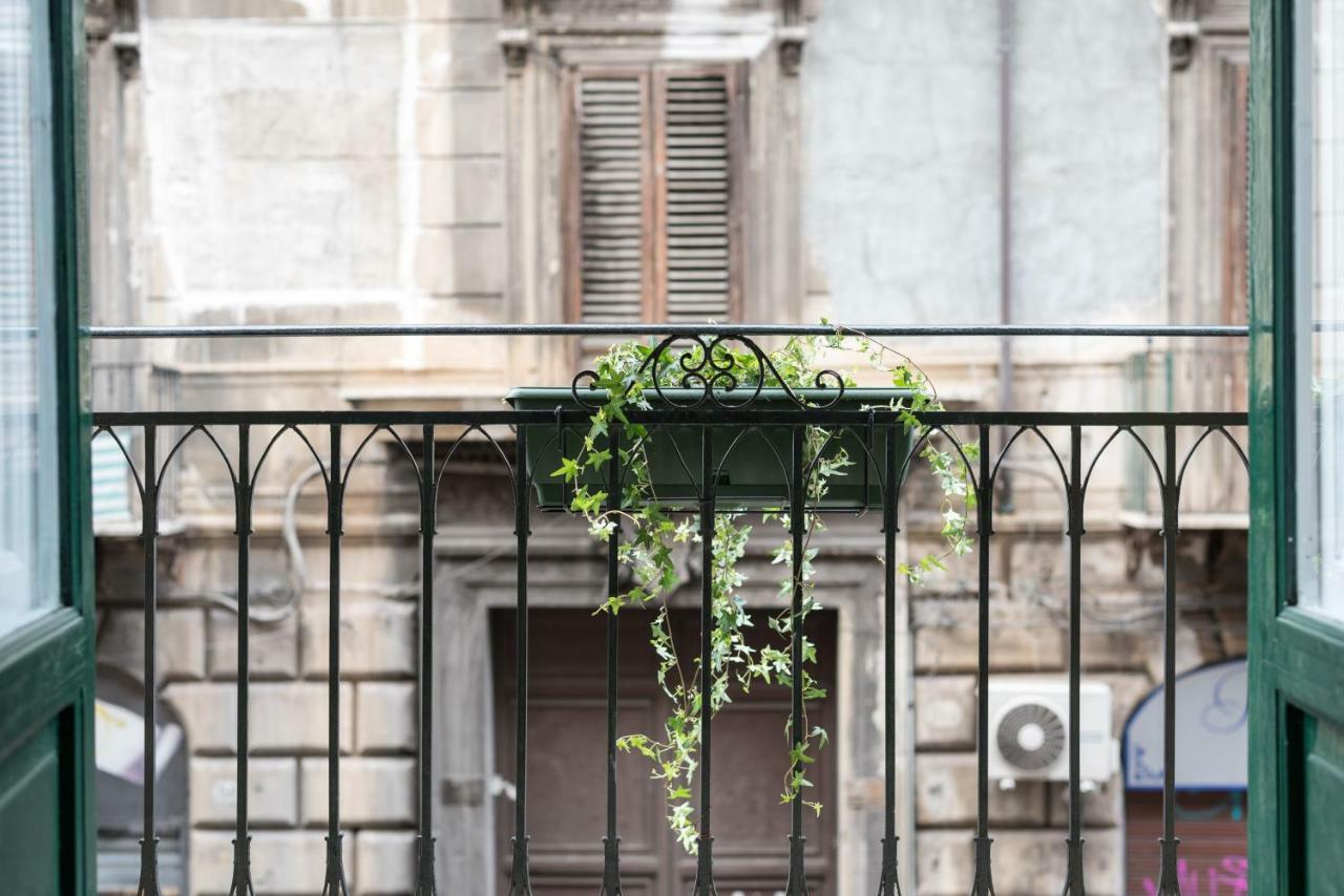 Qasr Home Beautiful Apartment In Palerme Extérieur photo