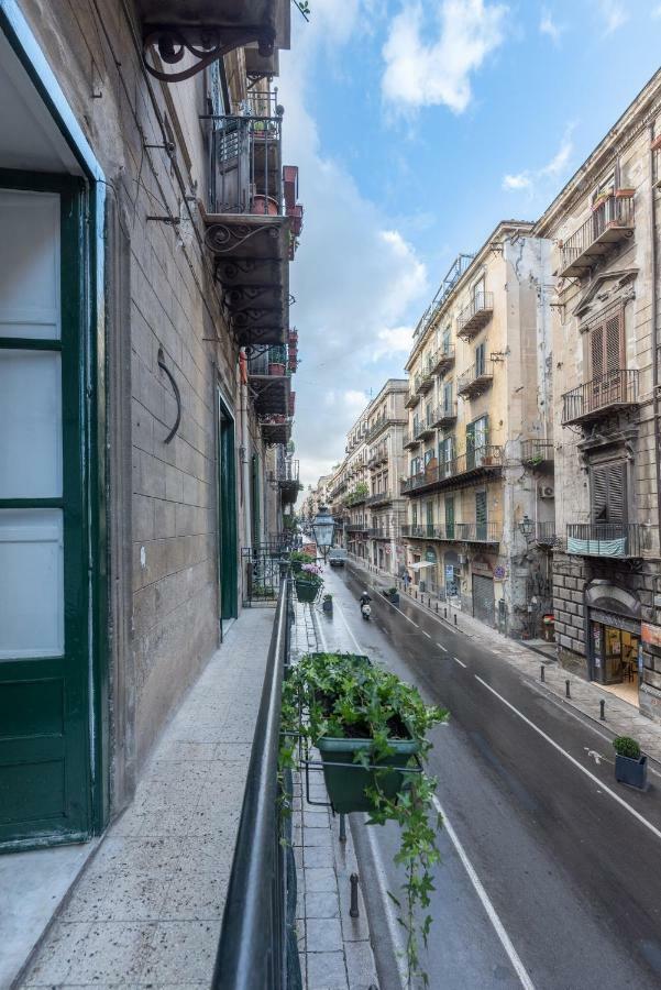 Qasr Home Beautiful Apartment In Palerme Extérieur photo